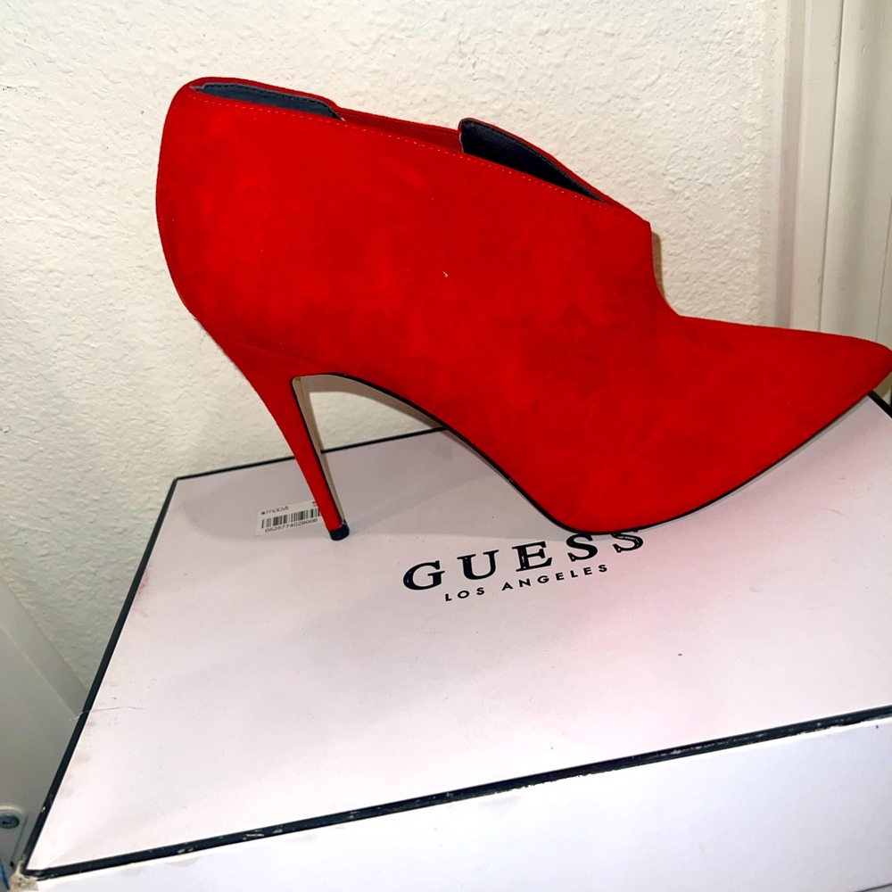 GUESS Sexy Red Bootie ♥️💋🔥 BRAND NEW! NEVER WORN! Smoke-free pet free always!